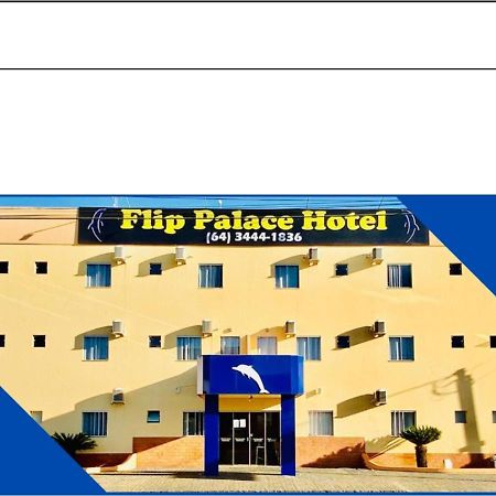 Flip Palace Hotel Buriti Alegre Eksteriør billede