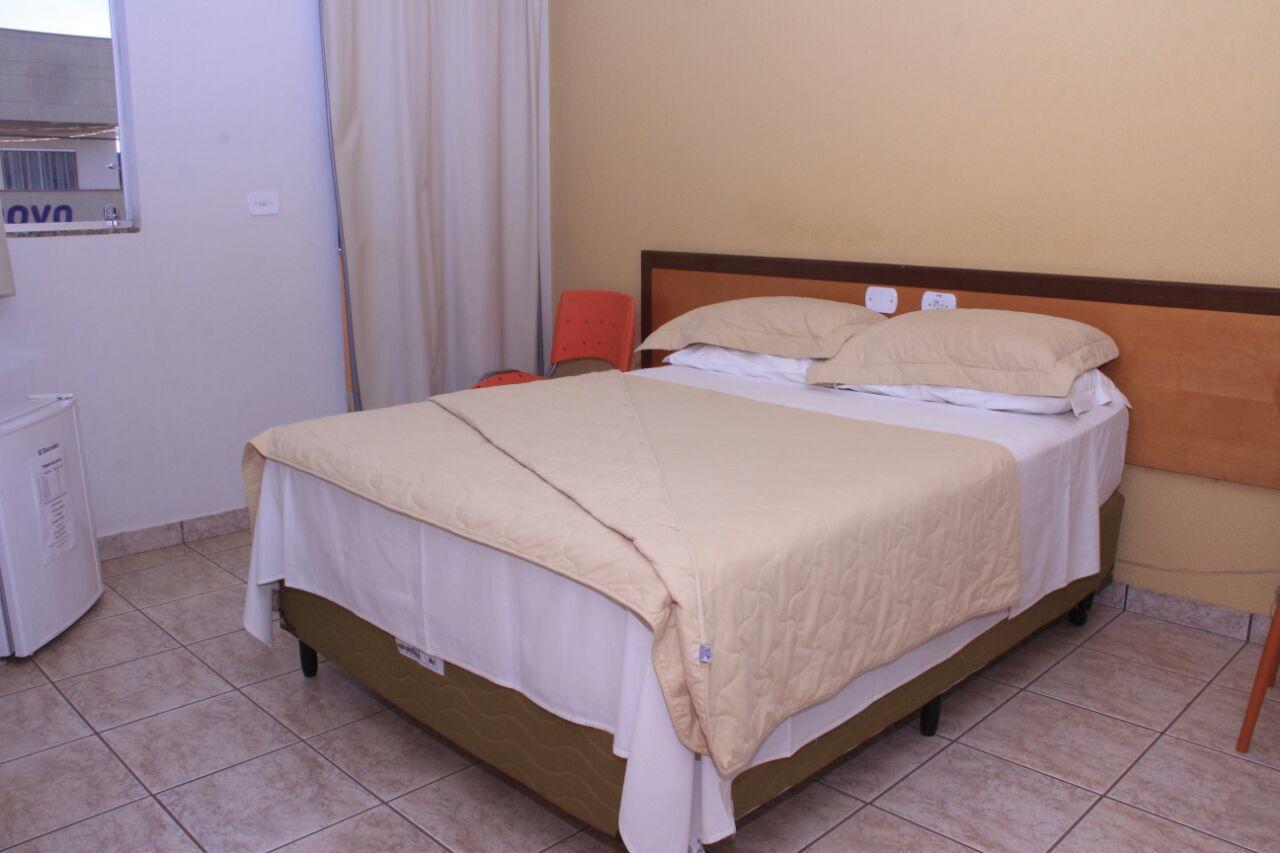 Flip Palace Hotel Buriti Alegre Eksteriør billede